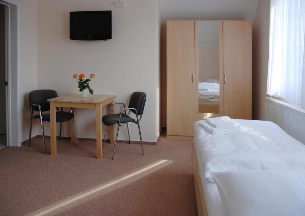 Penzion Duo Mladá Boleslav Room photo